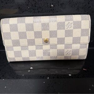 Louis Vuitton Damier Azur Porte Feuille Sarah Long Wallet White